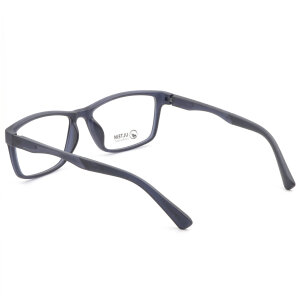 Leichte Vollrandbrille mit polarisiertem Sonnenclip